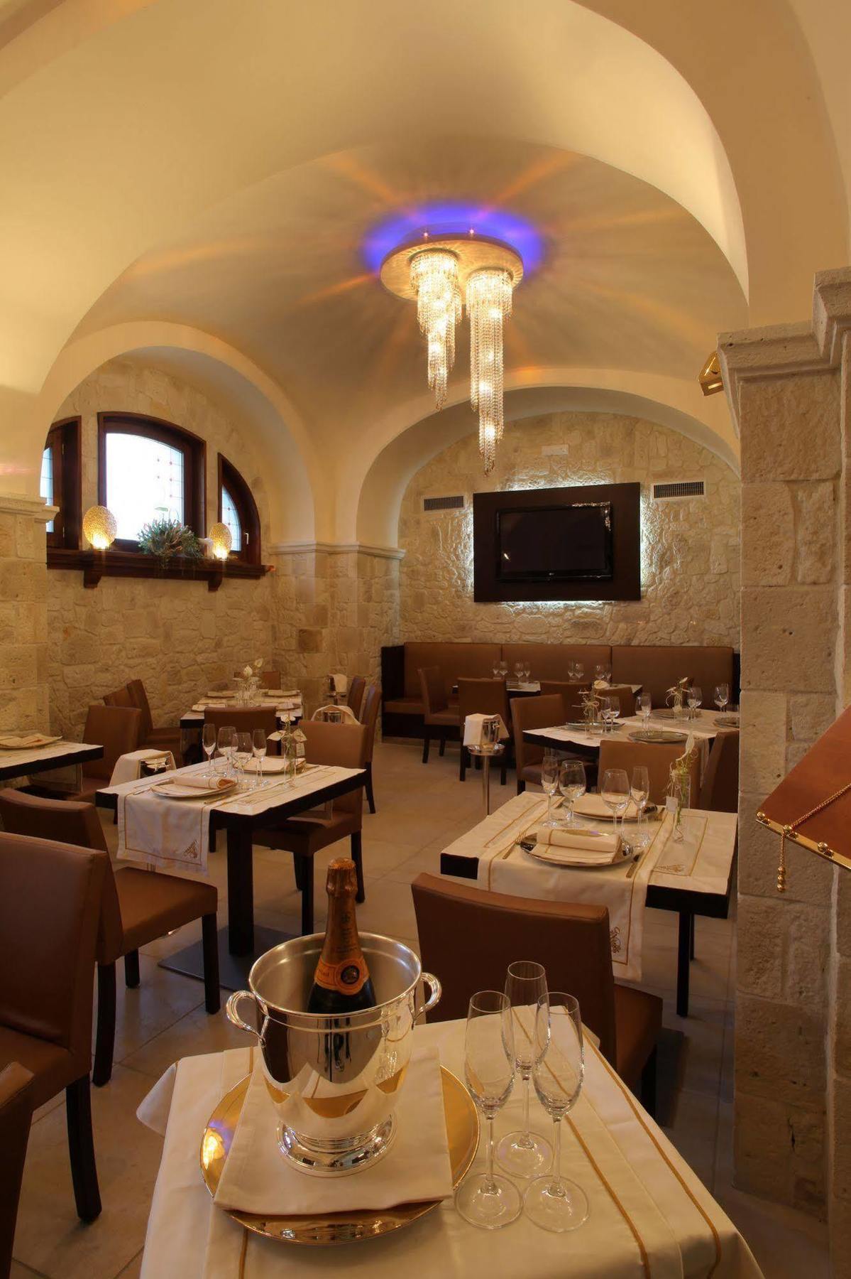 Hotel Cenacolo Somma Vesuviana Bagian luar foto
